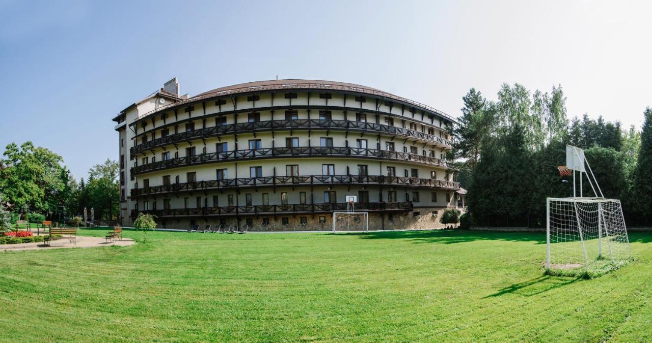 Apart-Hotel Chale Graal Truskavets Exterior foto